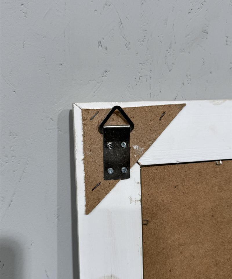 Peili 73x158 koristeellisella valkokehyksellä