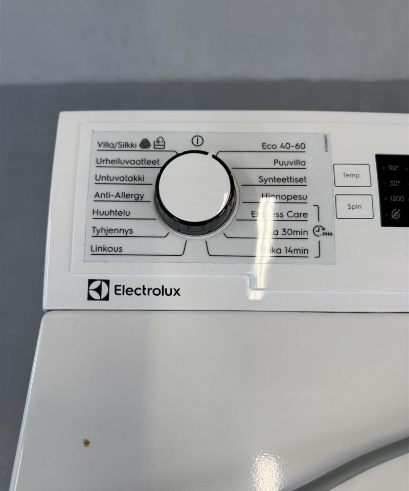 Electrolux TimeCare 500 pesukone (takuu)