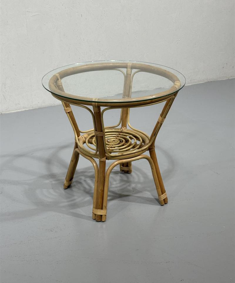 Rottinkipöytä 65cm lasikannella