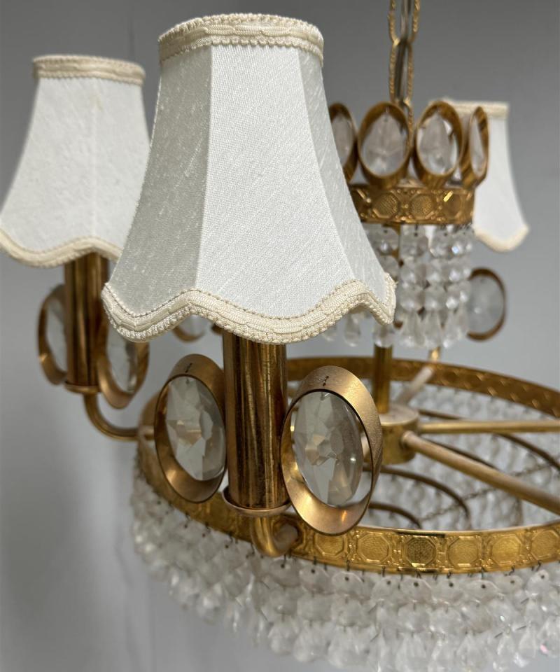 Kattokruunu kristalli ja messinki