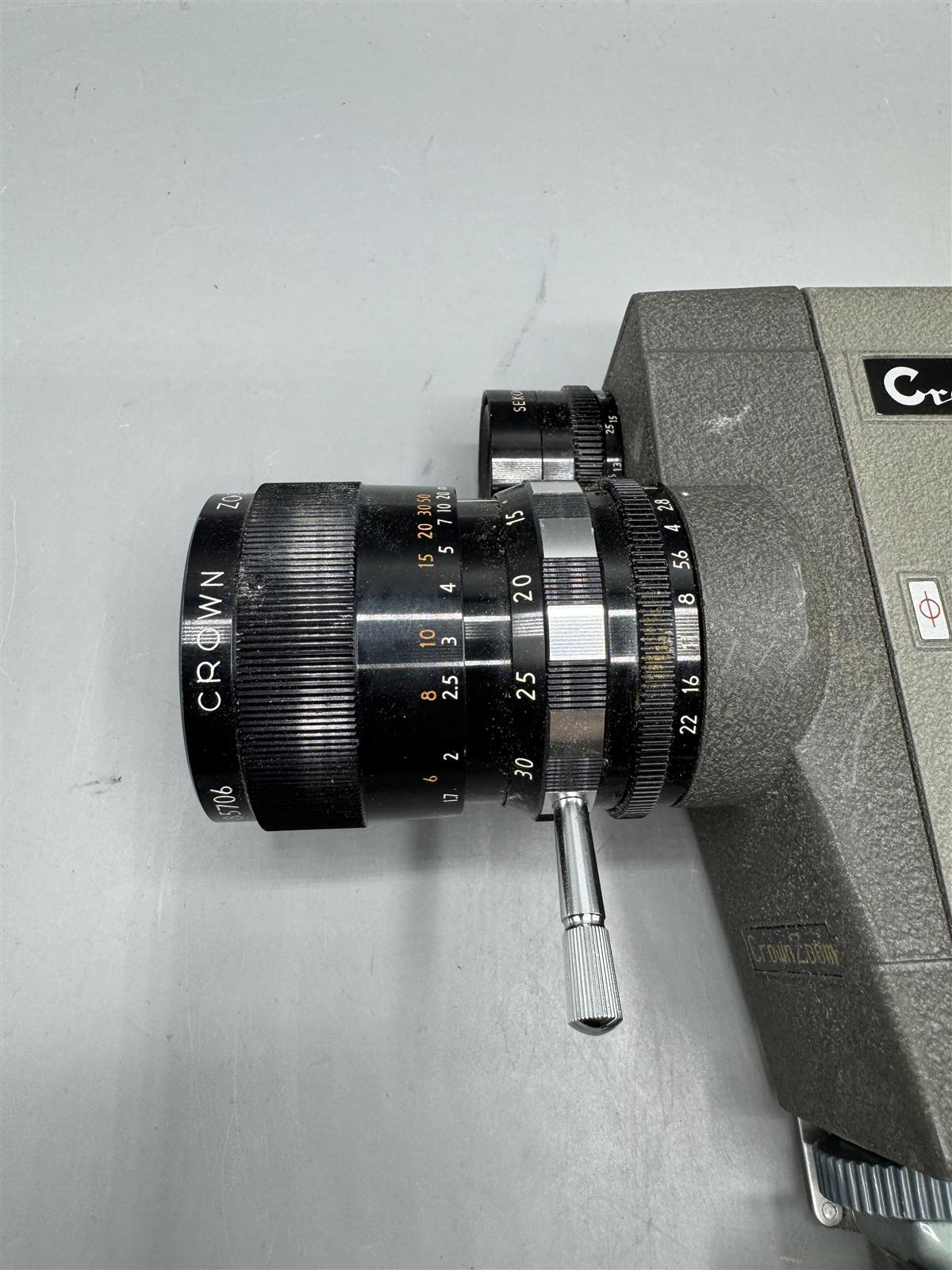 Crown 8mm elokuvakamera