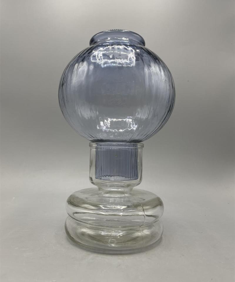 Riihimäen lasi Tuikkulyhty, Nanny Still