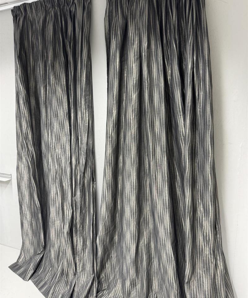 Valoverhot (2 kpl) kiiltävä musta-kulta 270x400