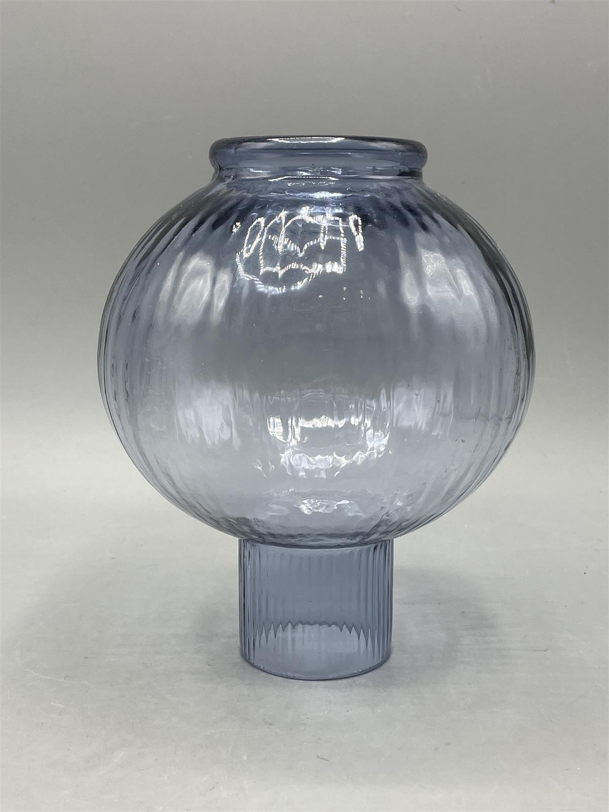 Riihimäen lasi Tuikkulyhty, Nanny Still