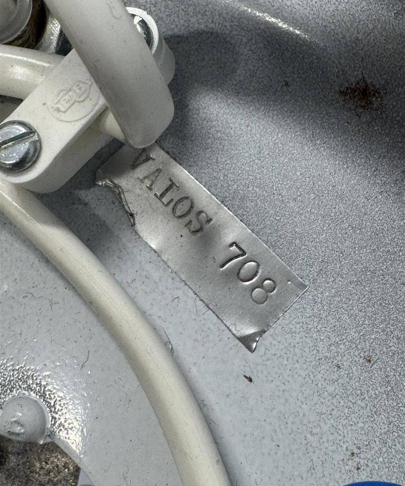 Valos 708 kattovalaisin