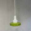 Vintage 70-luku riippuvalaisin, metalli, vihreä