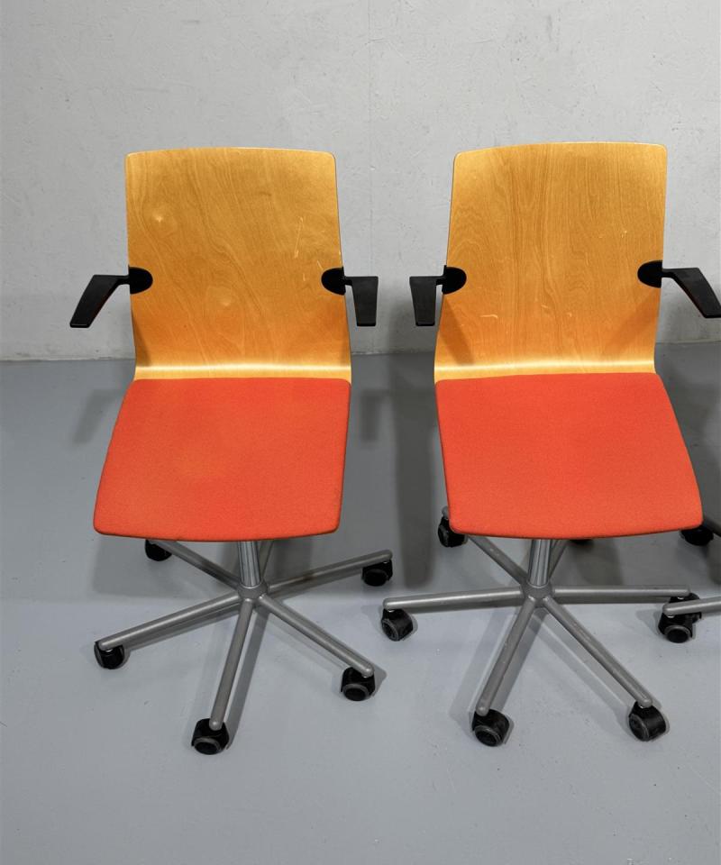 P.O. Korhonen toimistotuolit, oranssit (4 kpl)