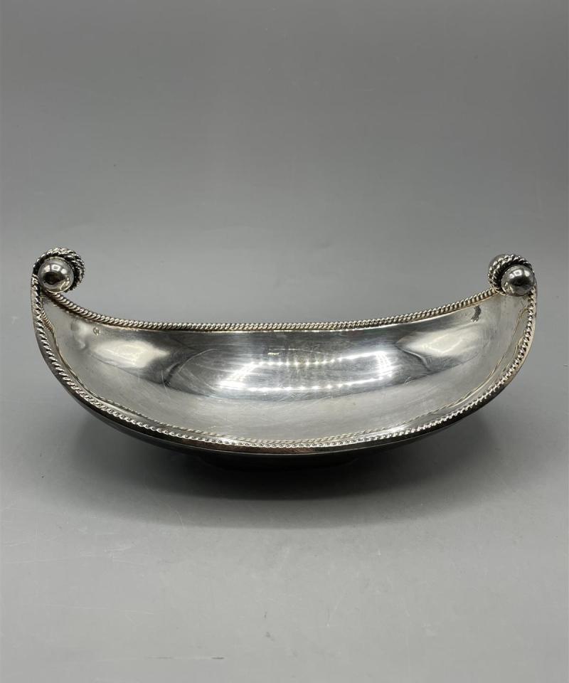 Lampidis Hopea venekulho, Kreikka