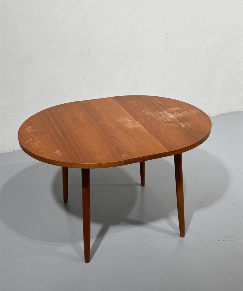 Vintage teak 60-luku ruokapöytä jatkettava