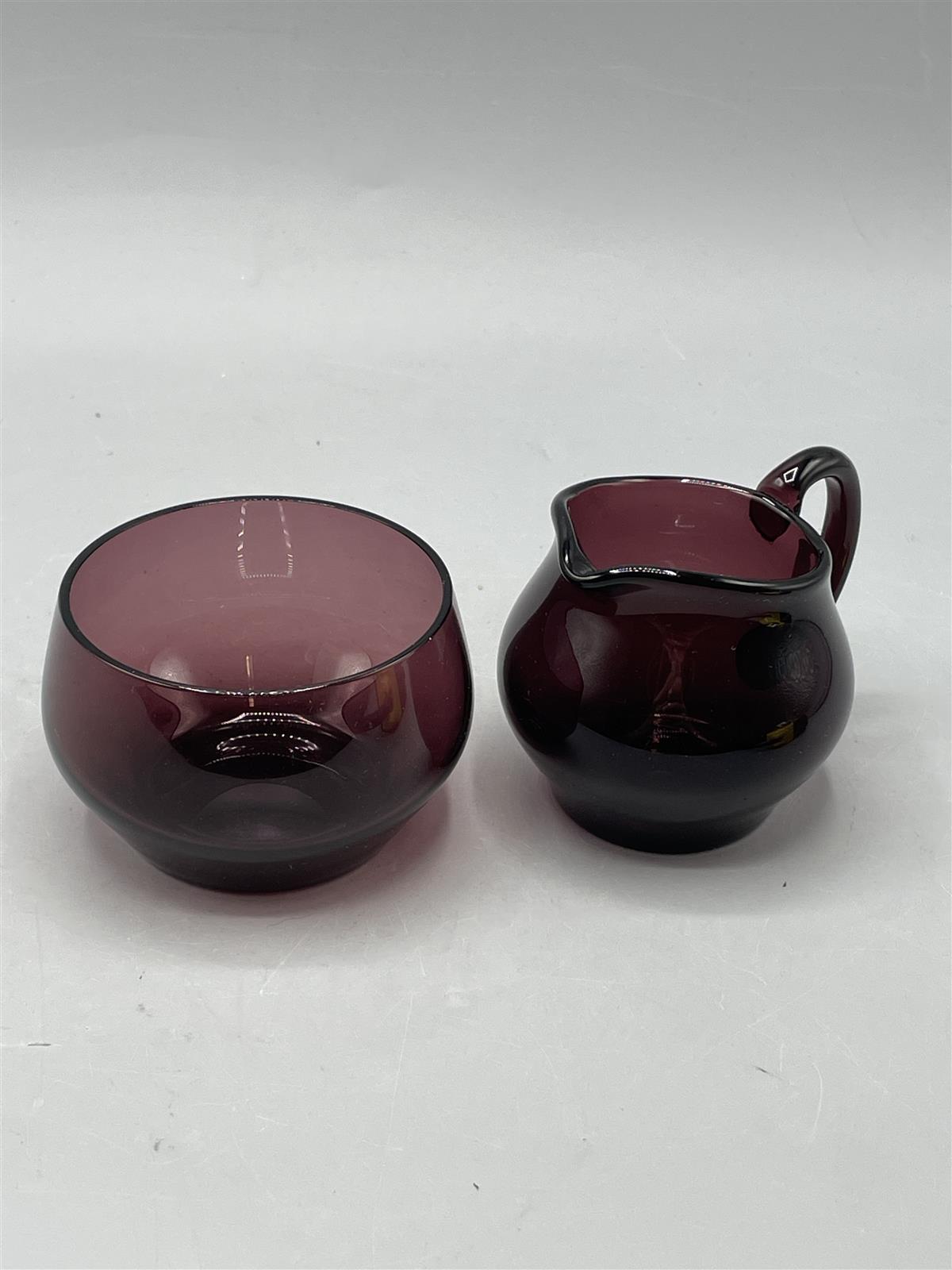 Kumela Lila sokerikko ja kermakko