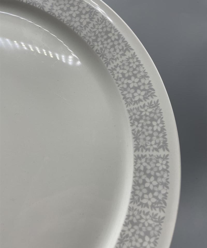 Arabia Pitsi tarjoilulautanen 32cm, Raija Uosikkinen