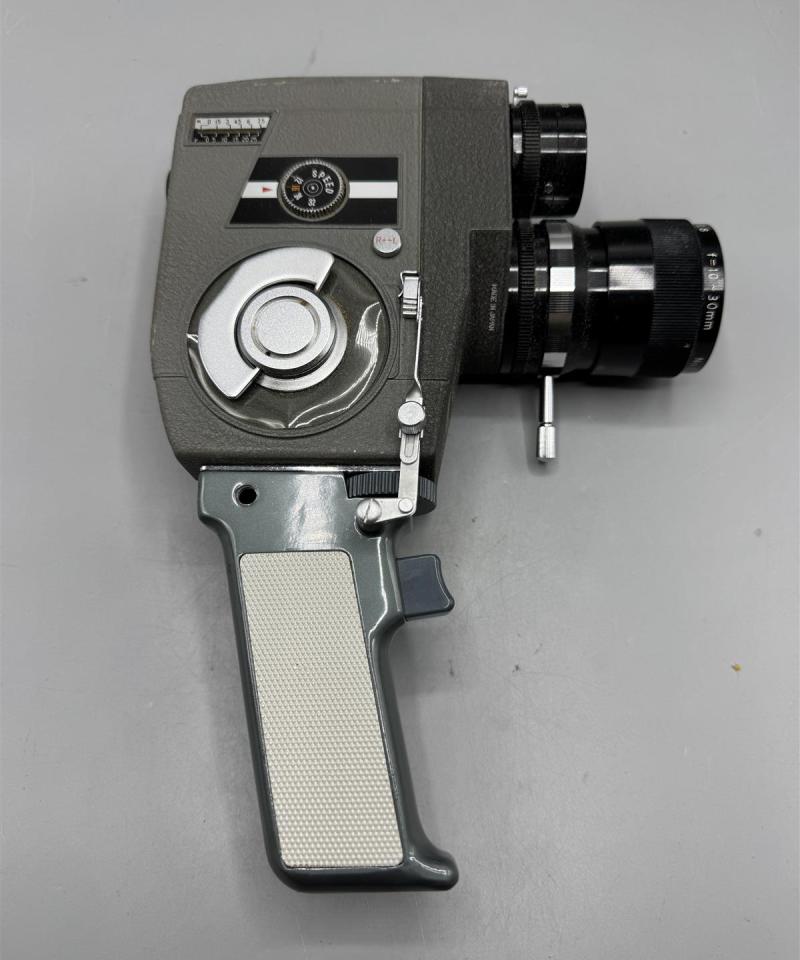 Crown 8mm elokuvakamera