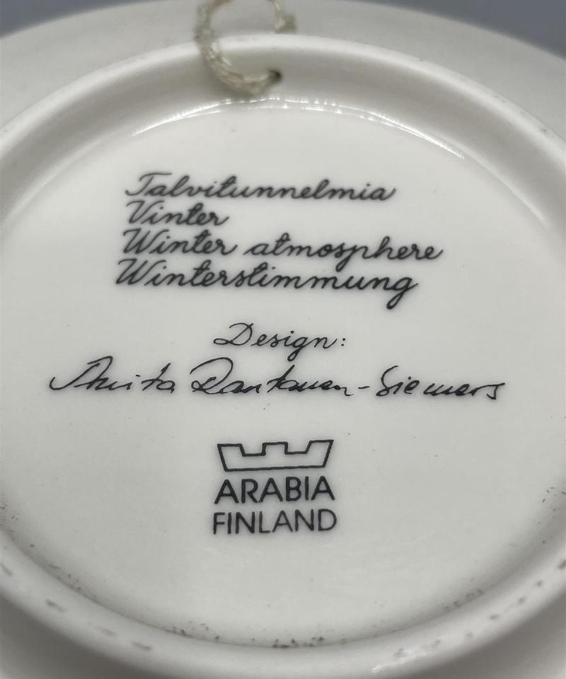 Arabia Talvi ja Kevättunnelmia seinälautaset