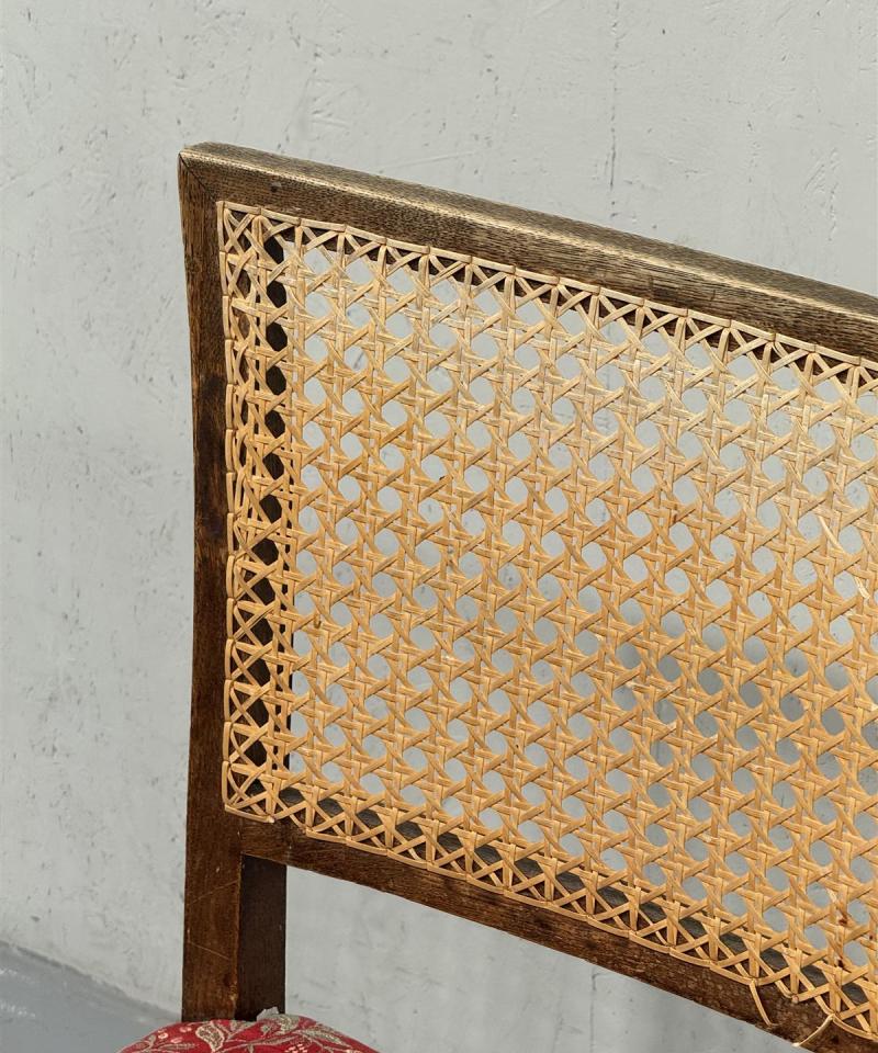 Vintage tuoli rottinkiselkänojalla