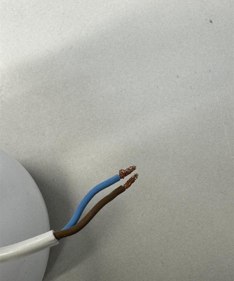 Valos 708 kattovalaisin