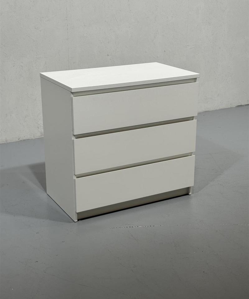 Ikea Malm vaatelipasto valkoinen