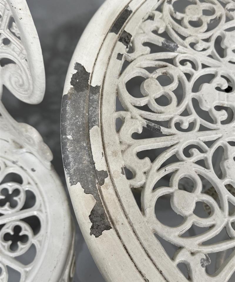 Puutarharyhmä metallinen pöytä ja tuoli (4 kpl)