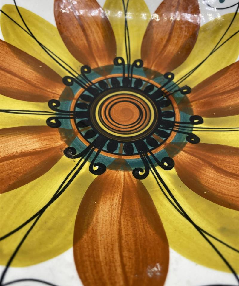 Arabia käsinmaalattu kulho, Svea Granlund