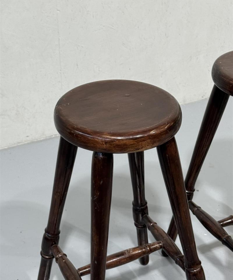 Vintage jakkarat puu ruskeat (2 kpl)