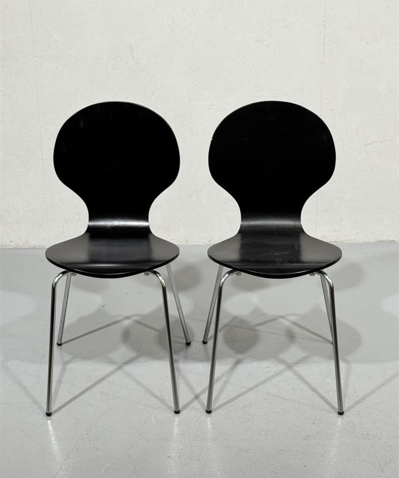 Moderni tuoli, musta (2 kpl)