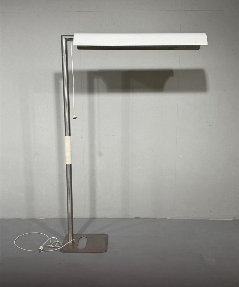 Idman industrial lattiavalaisin