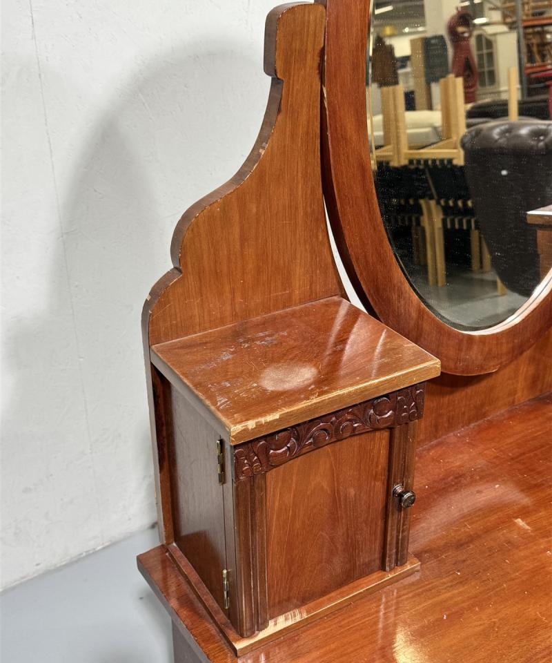 Vintage peilipöytä puu