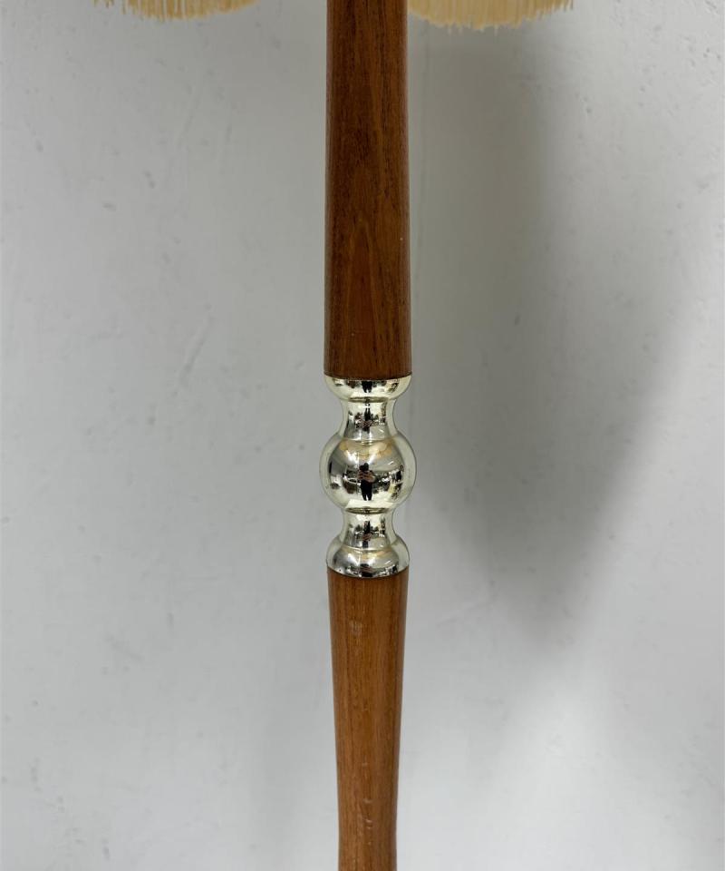 Vintage 70-luku lattiavalaisin puu ja metalli