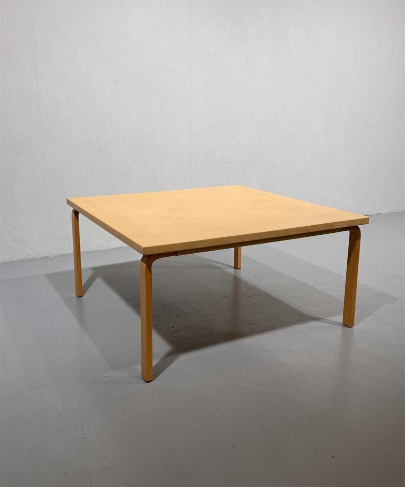 Artek 84 sohvapöytä Alvar Aalto