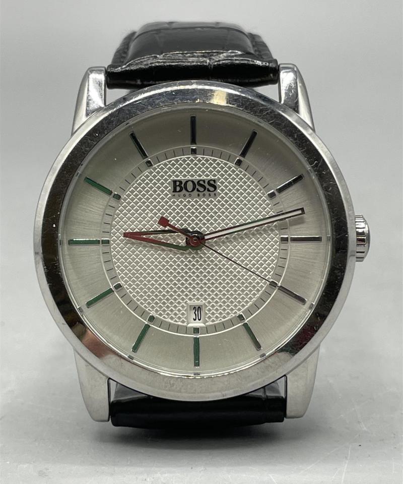 Boss rannekello paristokello