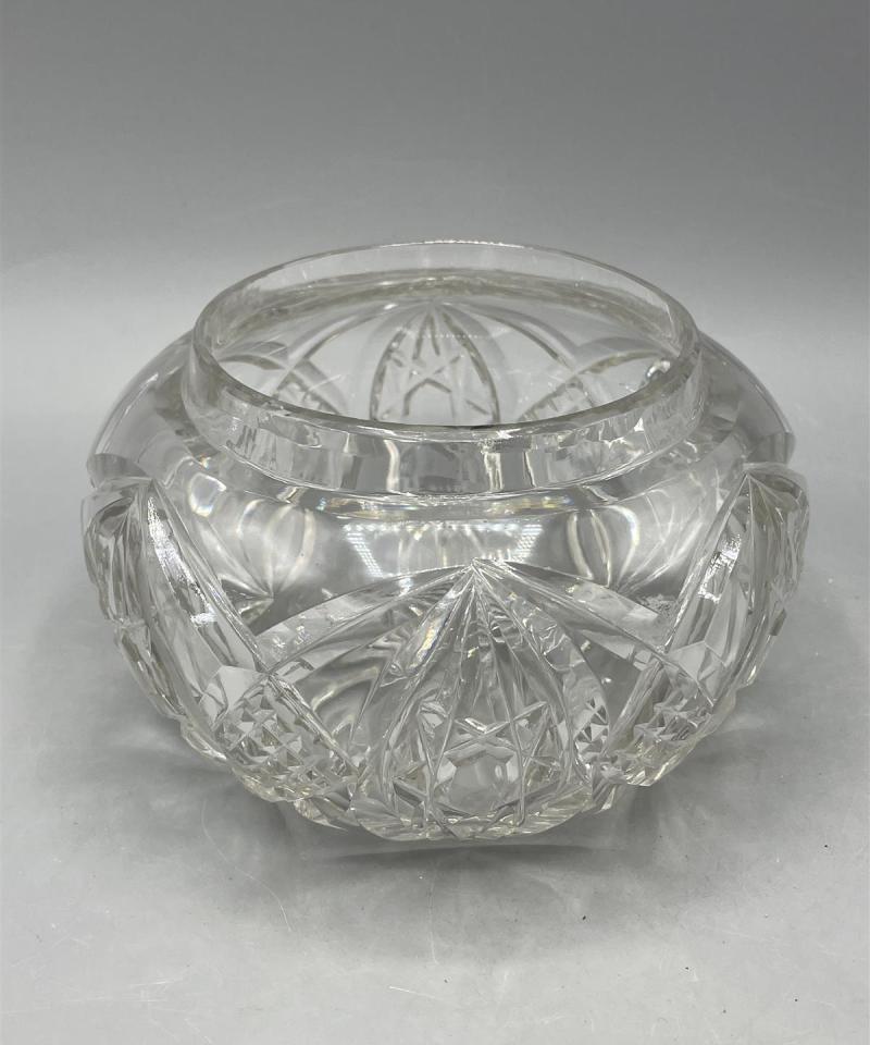 Kristallimaljakko pyöreä