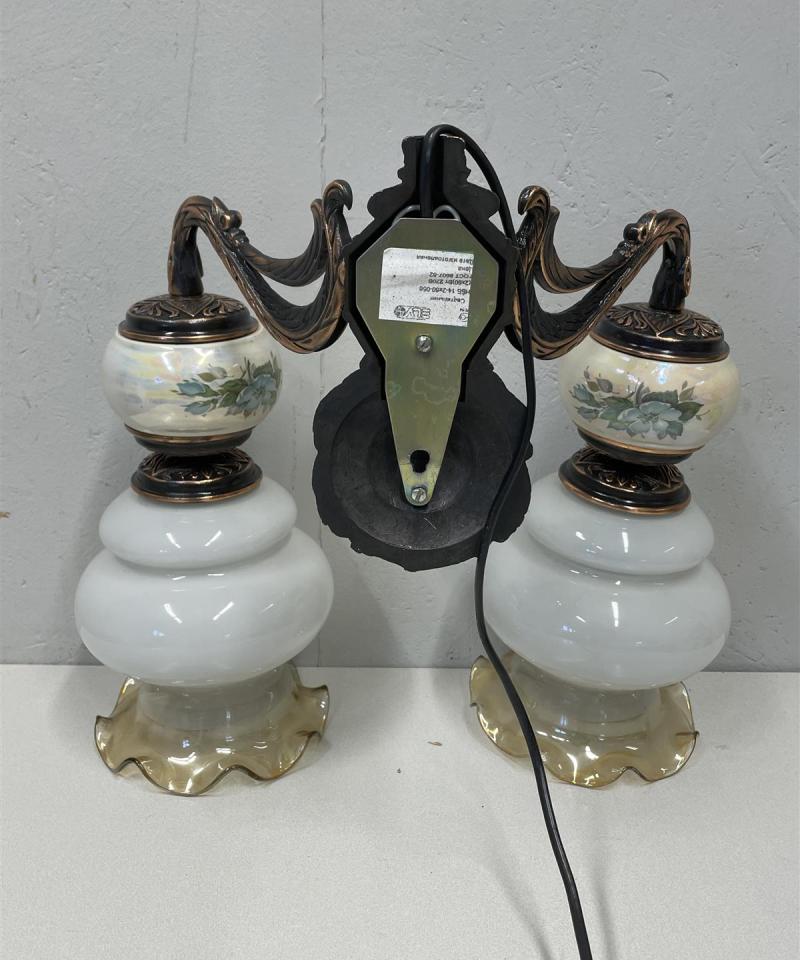 Vintage seinävalaisin 2-haaraa