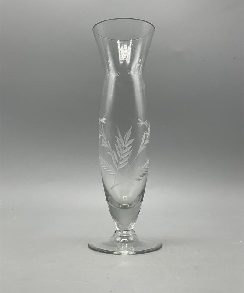 Lasimaljakko hiottu koriste