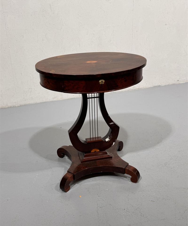 Empire Lyyra ompelupöytä puu