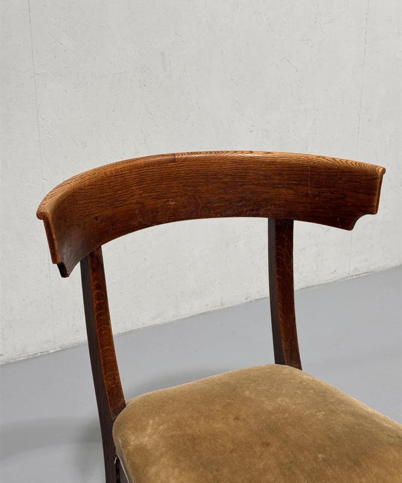 Antiikkinen tuoli 1900 luvun alku