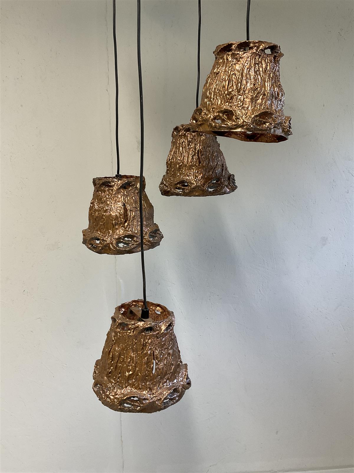 Kattovalaisin riippuvalaisin, kupari