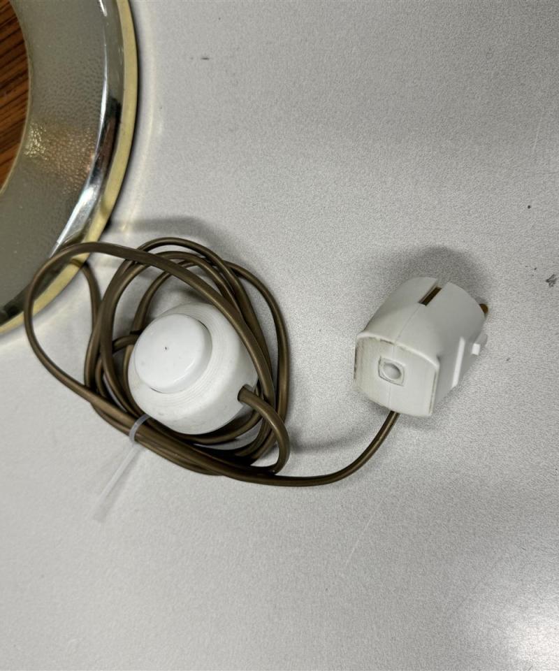 Vintage 70-luku lattiavalaisin puu ja metalli