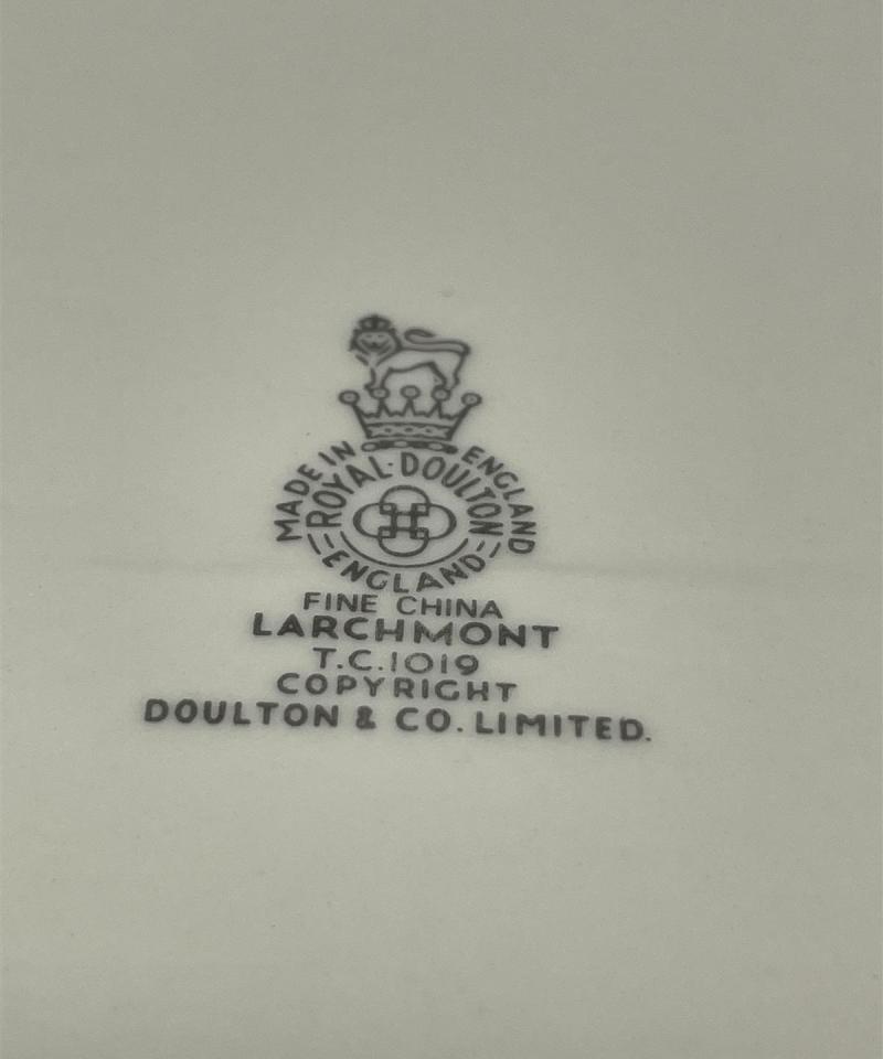 Royal Doulton Larchmont tarjoiluvati