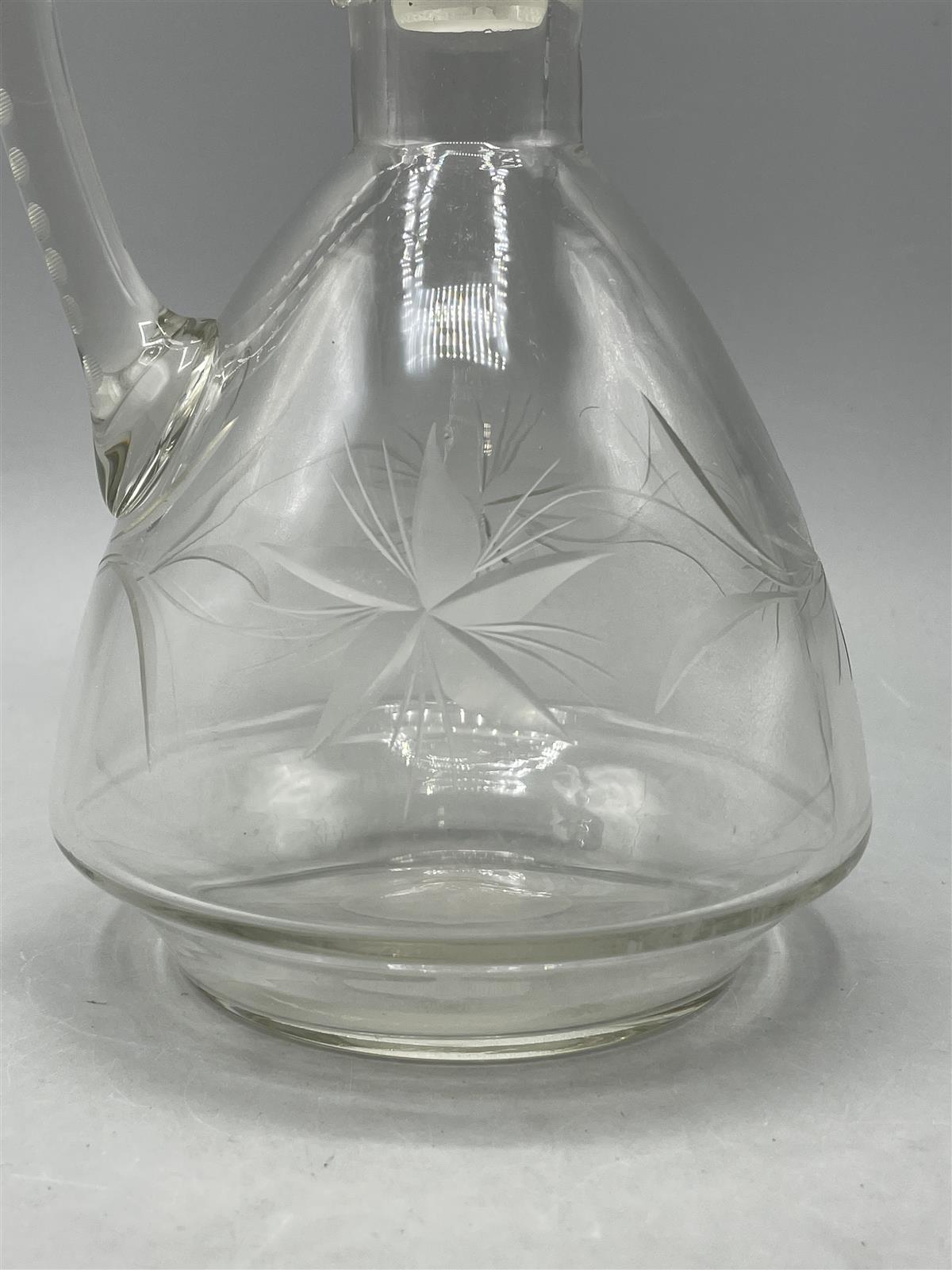 Kumela lasikarahvi, Ilmari Kumela