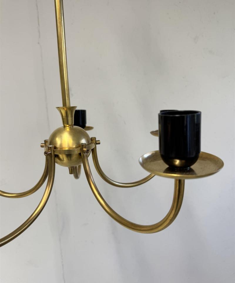 Lisa Pape-Johansson kattokruunu messinki