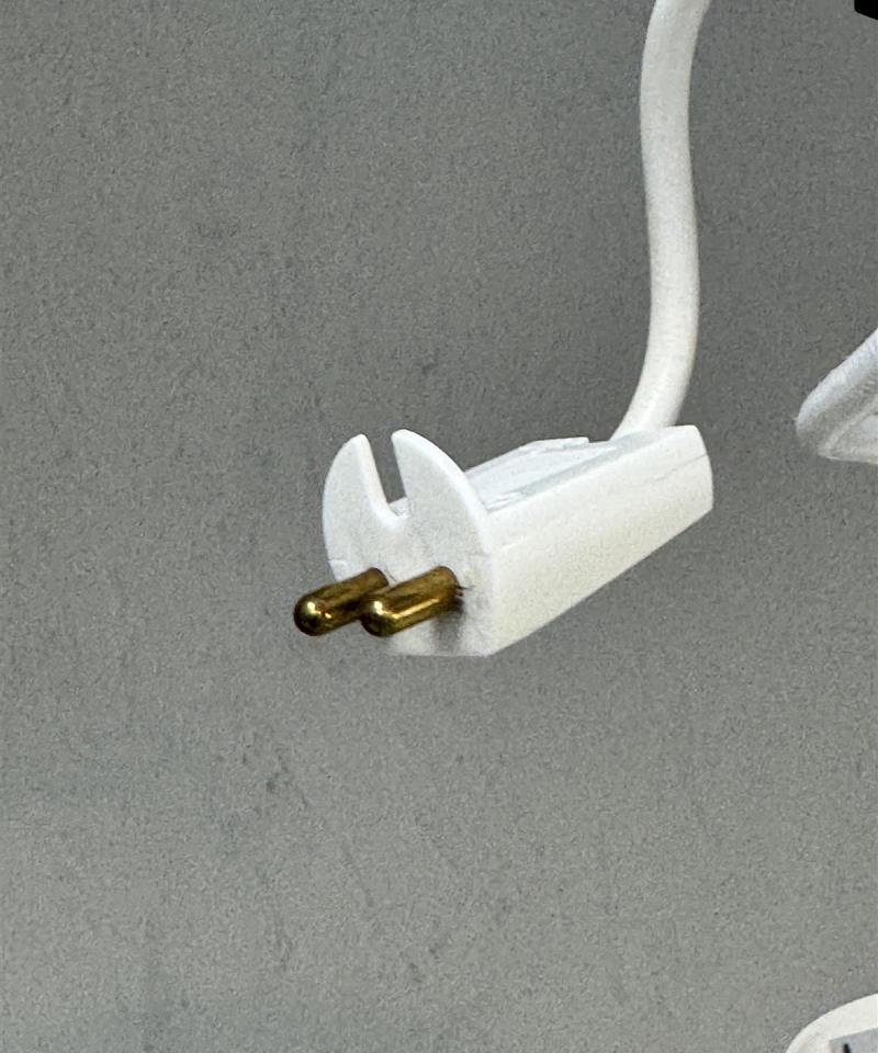 Sessak Juliette riippuvalaisin, kirkas