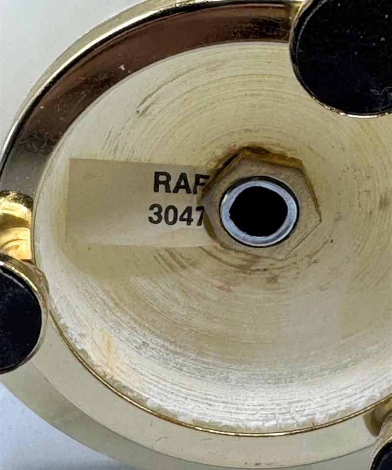 Kynttilänjalka kristalli ja marmori