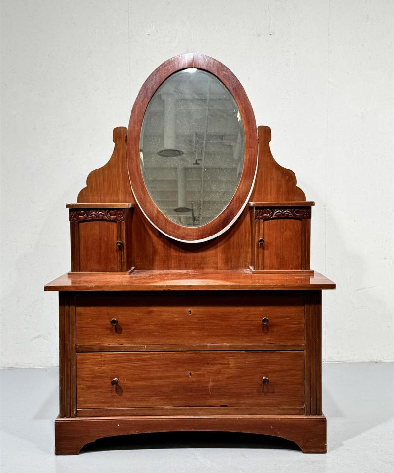 Vintage peilipöytä puu