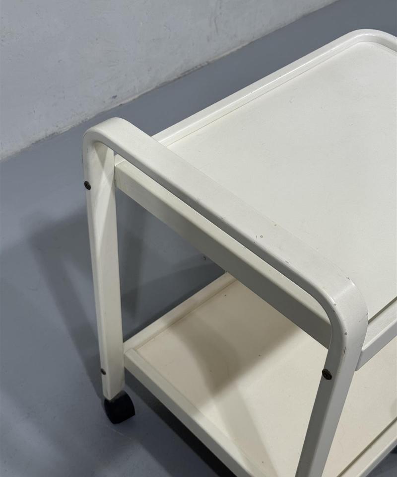 Retro tarjoiluvaunu puu, valkoinen