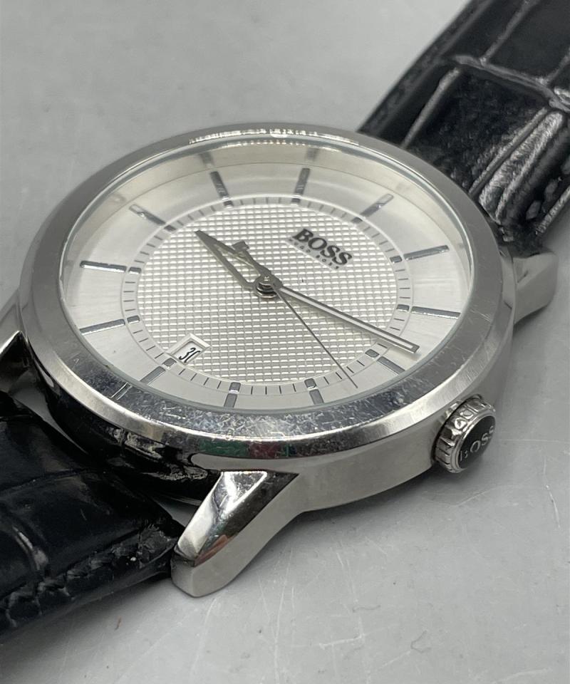 Boss rannekello paristokello