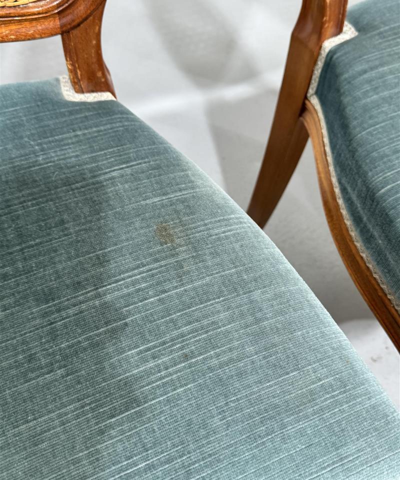 Vintage rottinki rokokoo tuolit, sininen sametti (4 kpl)