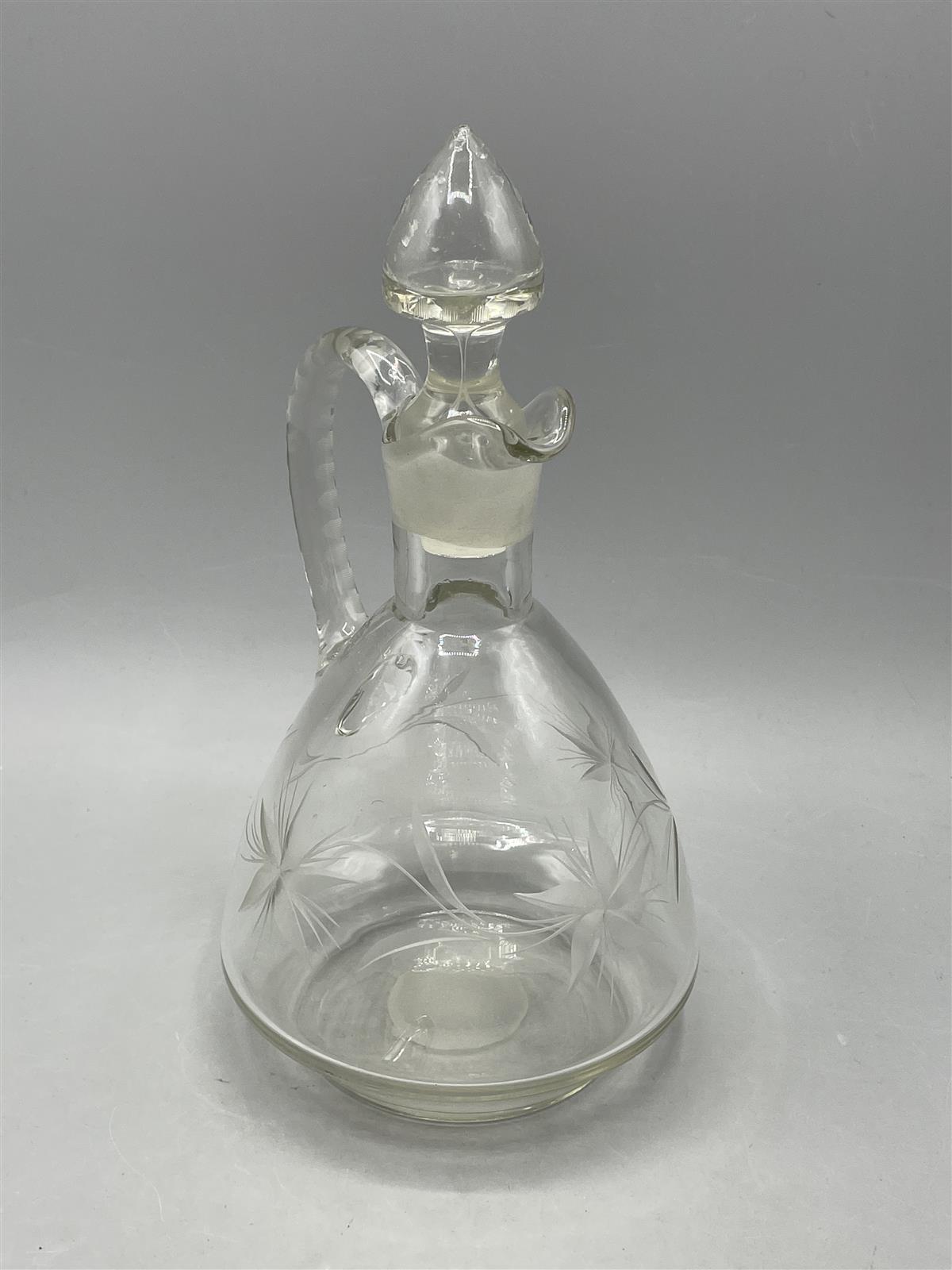 Kumela lasikarahvi, Ilmari Kumela