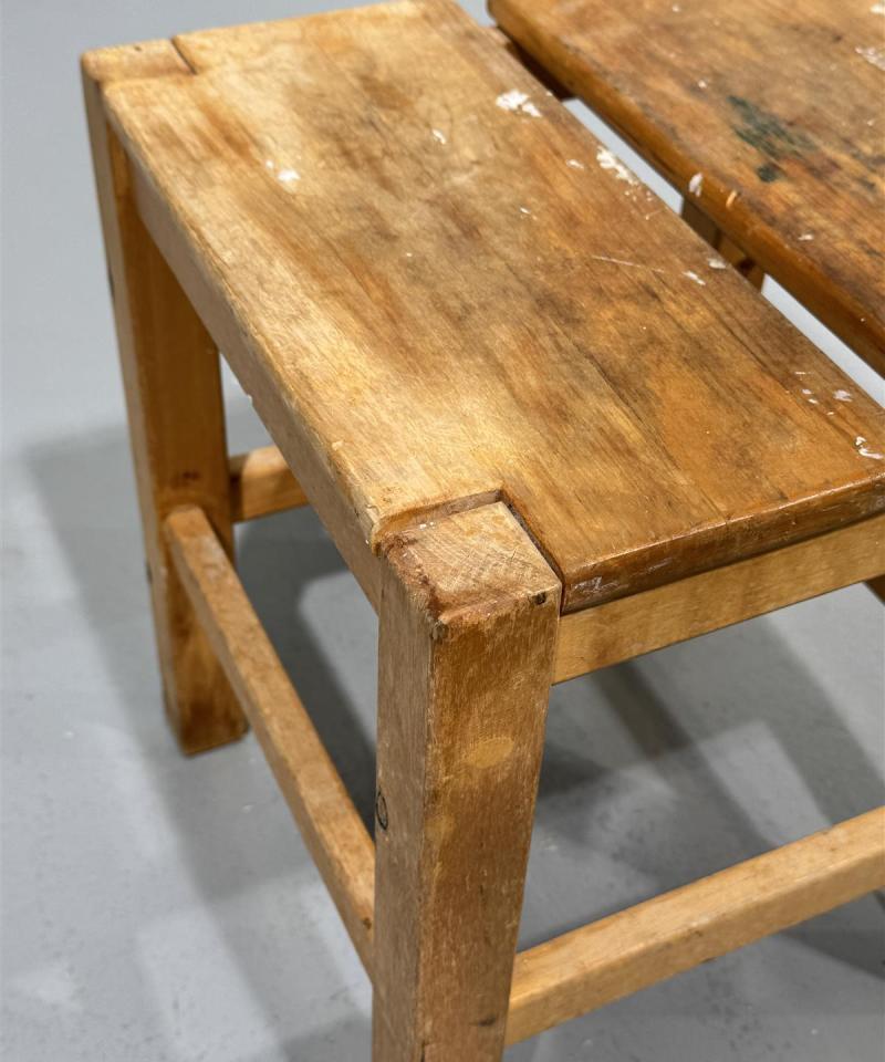 Vintage talonpoikaistyyli jakkara