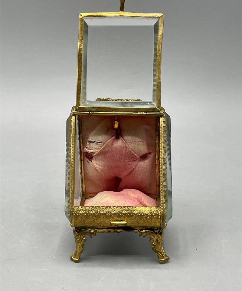 Vintage kellorasia/korurasia