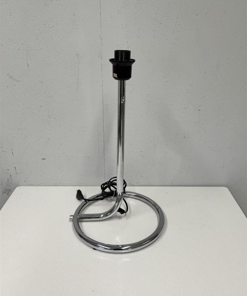 Retro pöytävalaisin jalka, kromi