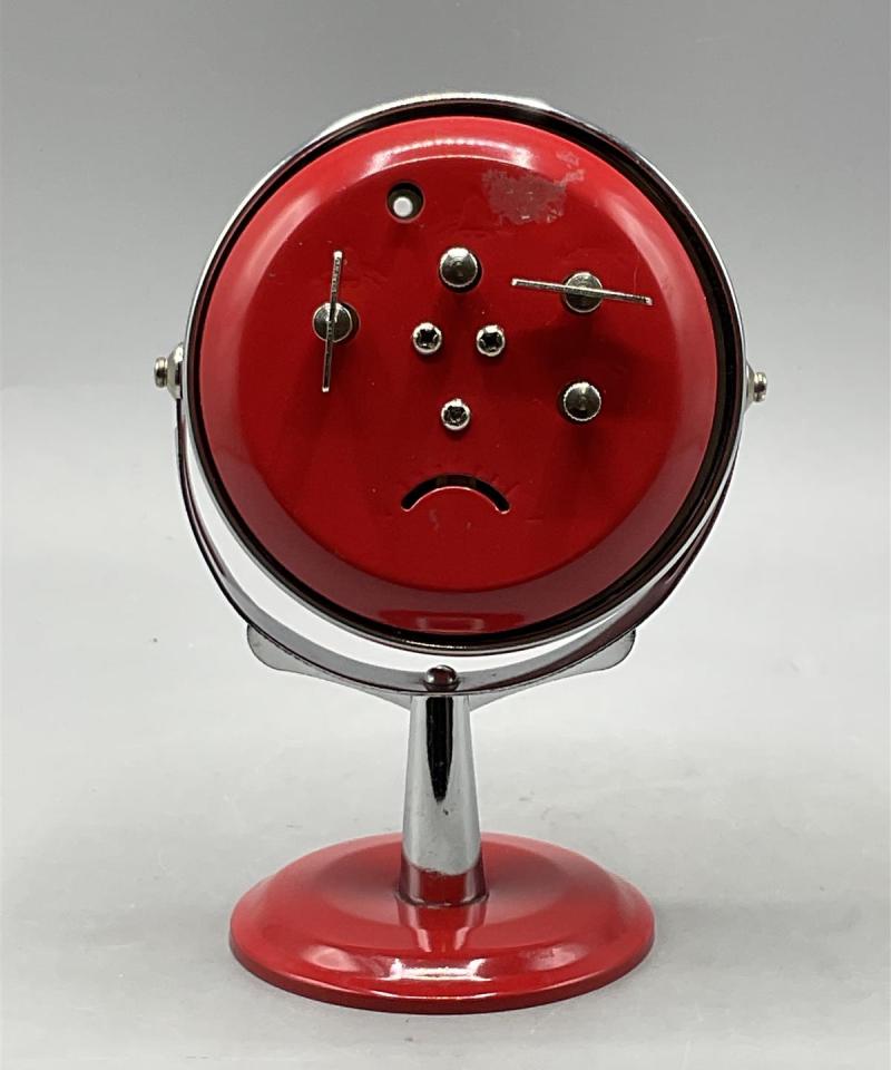 Retro pöytäkello, punainen
